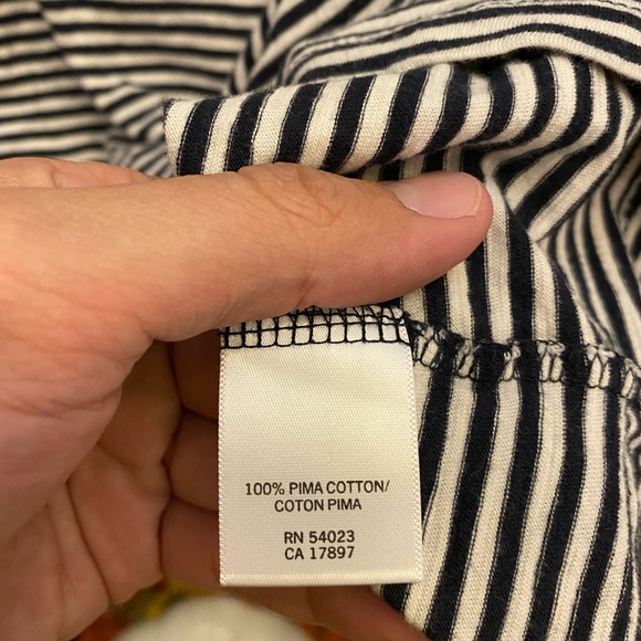 Banana republic striped top size small - Picture 4 of 5